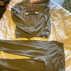 Justice “Just Too Cute” girls hoodie and sweatpants. sizes shown in pictures.
